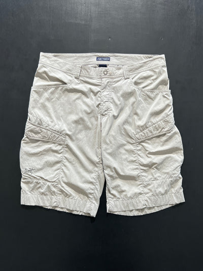 Arc'Teryx Nylon Utility Shorts (W36)