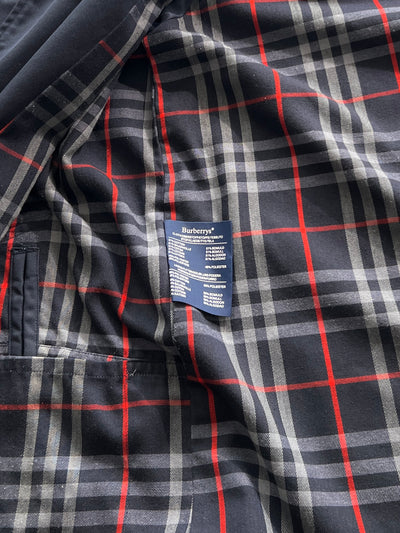 Vintage Burberry nova check mac trench coat (M)