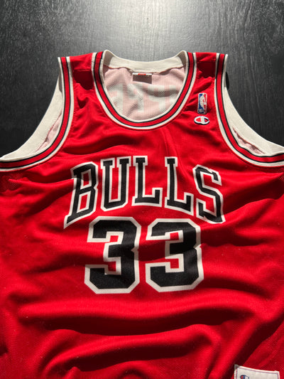 90's Chicago Bulls x Champion 'Scotty Pippen 33' Jersey (L)