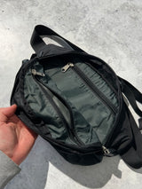 90's Mont Bell ripstop nylon shoulder / side bag (one size)