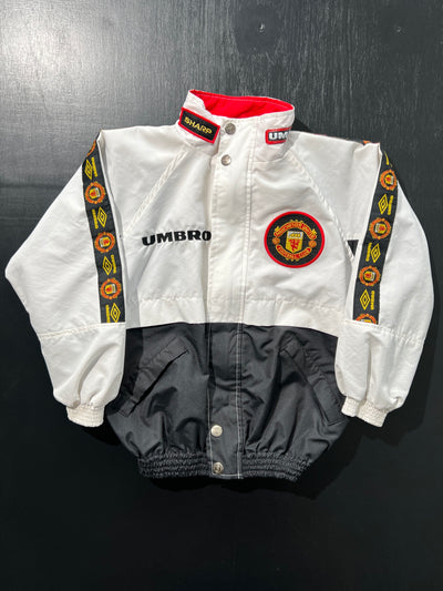 Manchester United Umbro Zip Up Track Jacket (8-9 years)