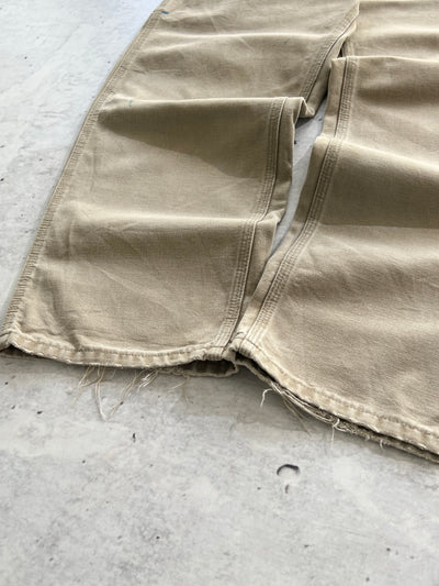 Vintage Carhartt carpenter work pants (W34 x L30)