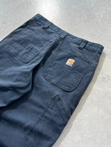 Vintage Carhartt carpenter work pants (W33 x L30)