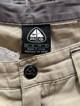 00's Nike ACG shorts (Womens S)