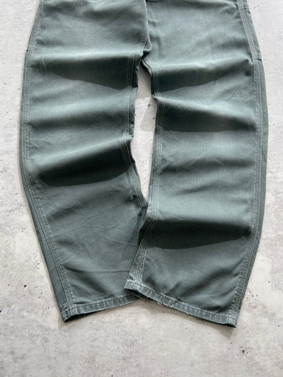 Vintage Carhartt carpenter work pants (W34 x L32)